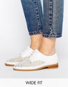 Lost Ink Wide Fit White Woven Flat Shoes - White