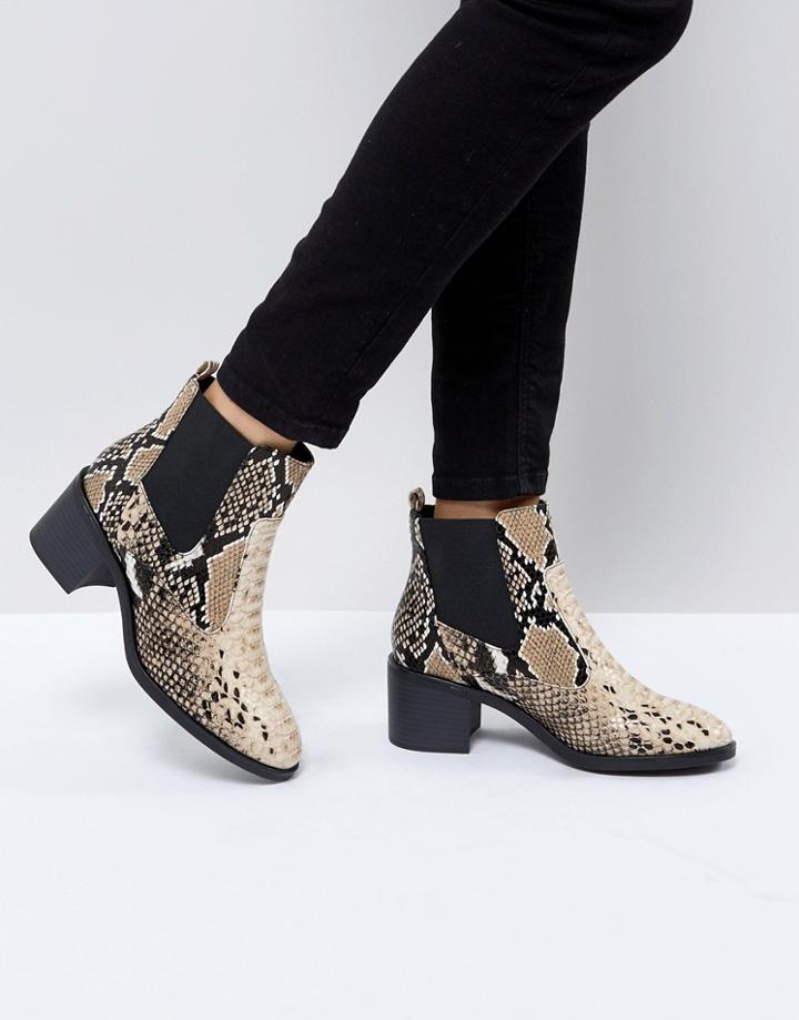 St Sana Kitten Heel Chelsea Boot - Beige