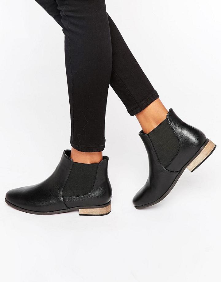 London Rebel Classic Flat Chelsea Boots - Black