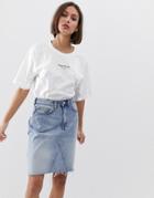 Cheap Monday Organic Cotton Perfect Fit T-shirt With Logo-white