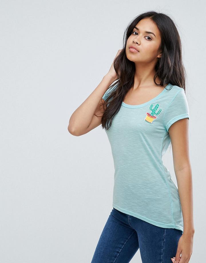 Brave Soul Shake T-shirt With Cactus Badge - White