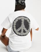 Heartbreak Daisy Peace Back Print Graphic T-shirt-white