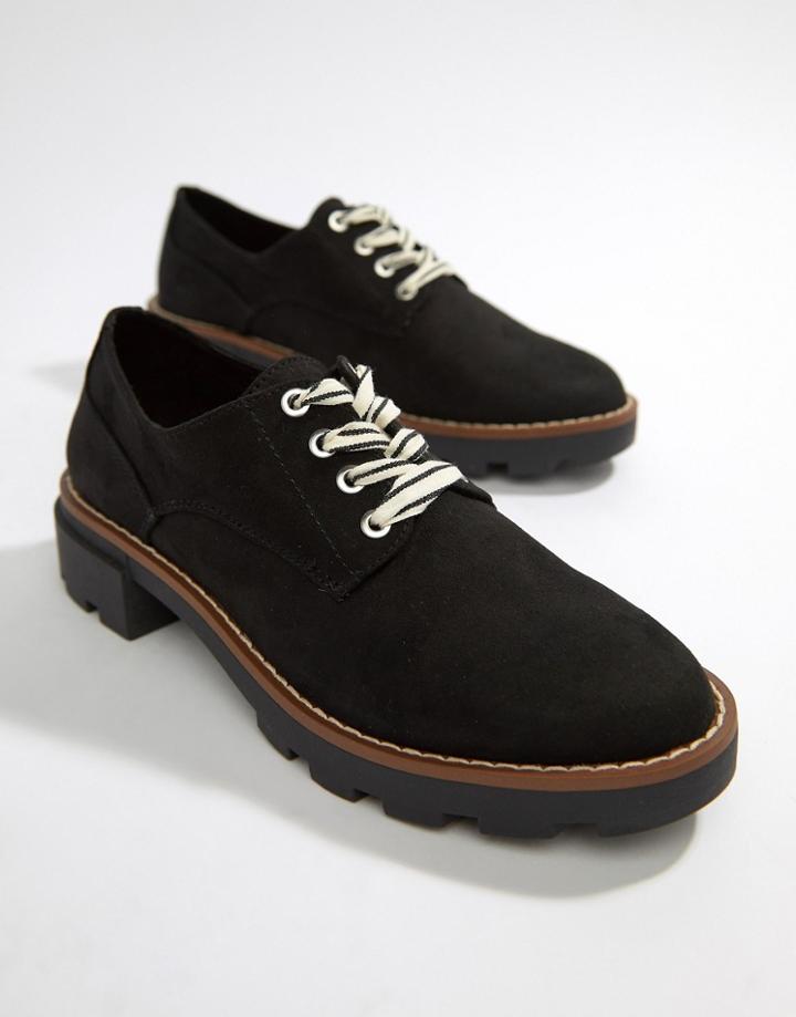 Pull & Bear Cleated Sole Lace Up Shoe In Black - Black