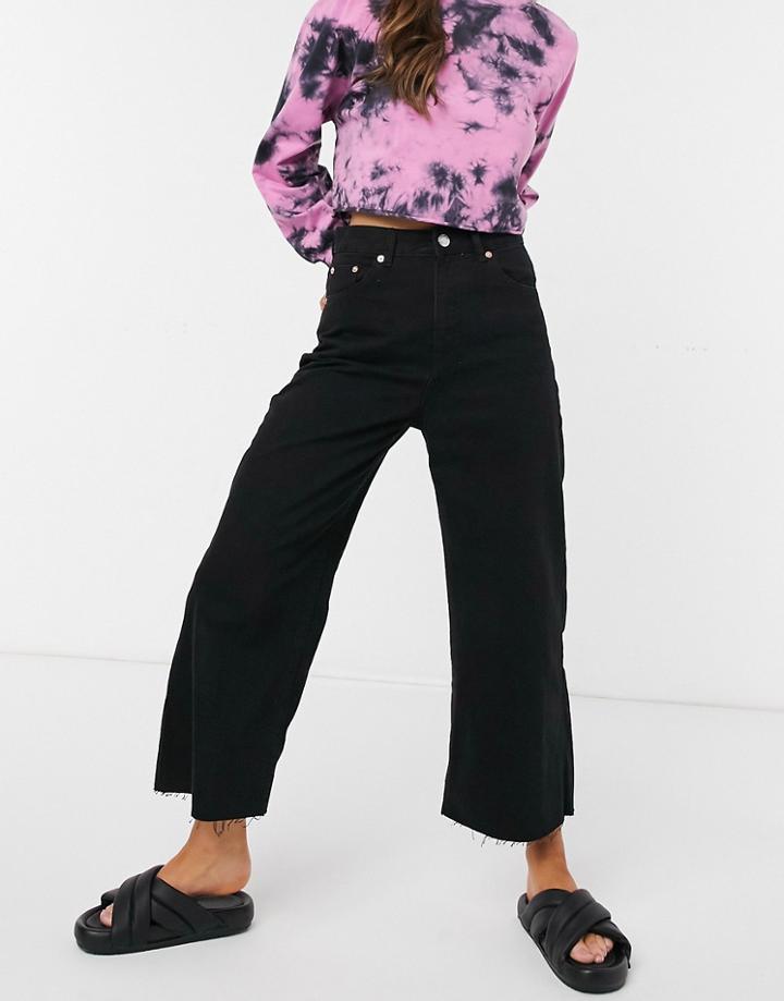 Pull & Bear 90s Cropped Wide Leg Jean In Black