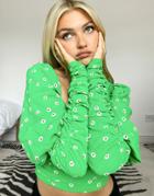 Collective The Label Petite Exclusive Ruched Puff Sleeve Top In Green Daisy Print - Part Of A Set