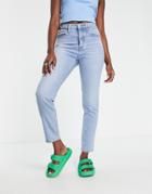 Levi's Wedgie Icon Fit Jeans In Light Wash Blue