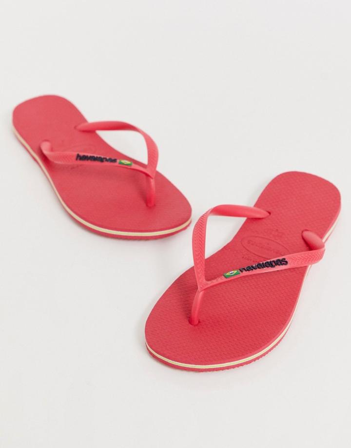 Havaianas Brasil Logo Flip Flops In Bright Pink