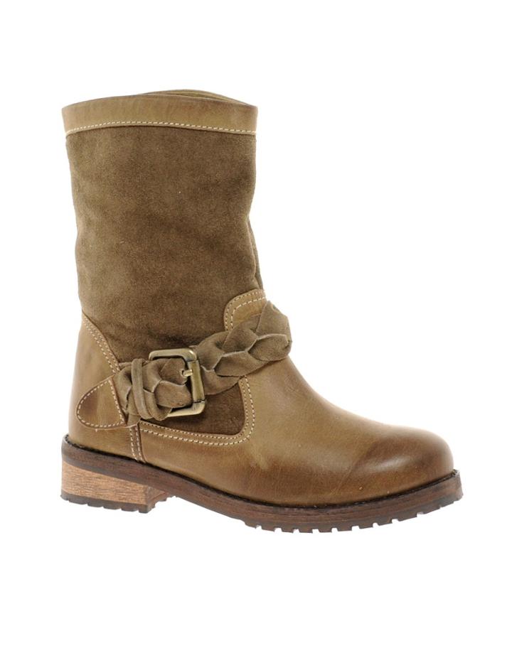 Timeless Bench Leather Boots - Tan