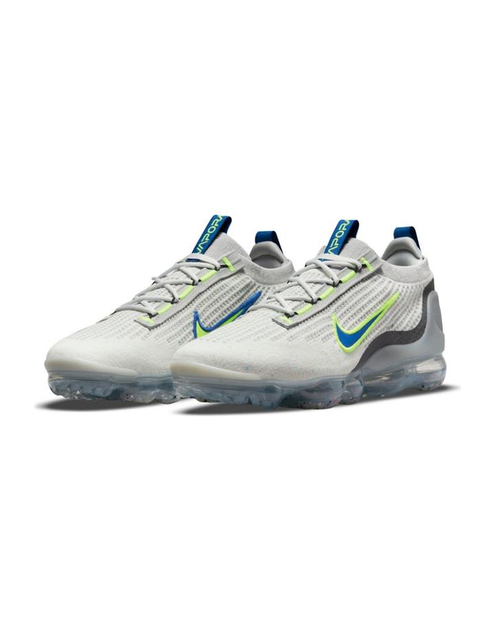 Nike Air Vapormax 2021 Flyknit Sneakers In White/hyper Royal