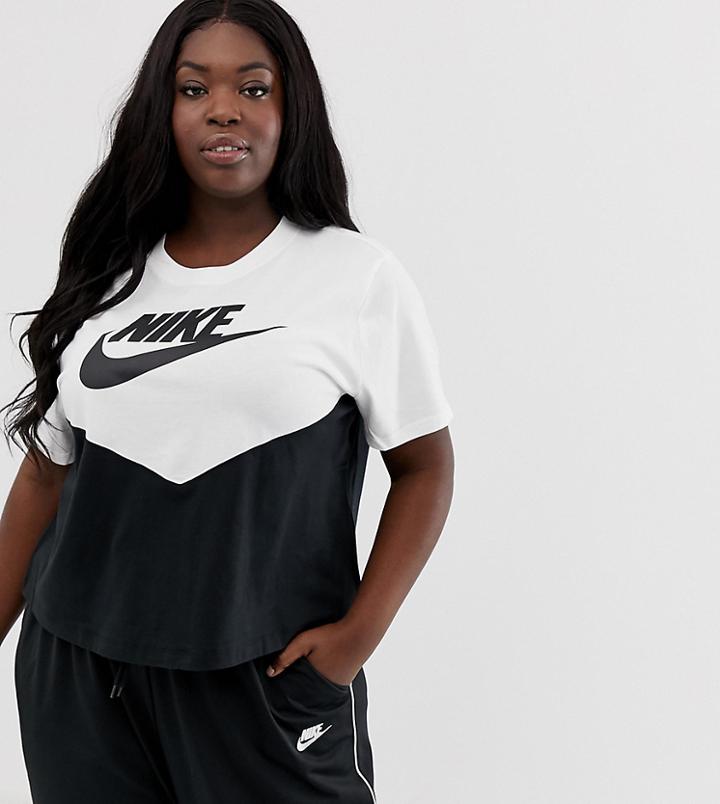 Nike Plus Heritage Black And White T-shirt