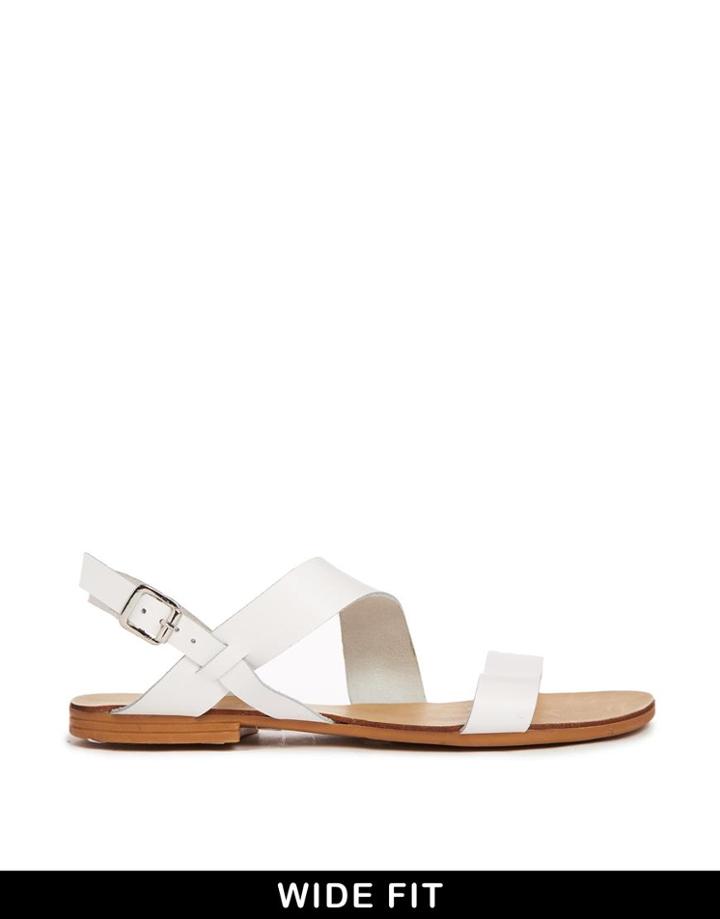 New Look Hana Wide Fit White Leather Strap Flat Sandals