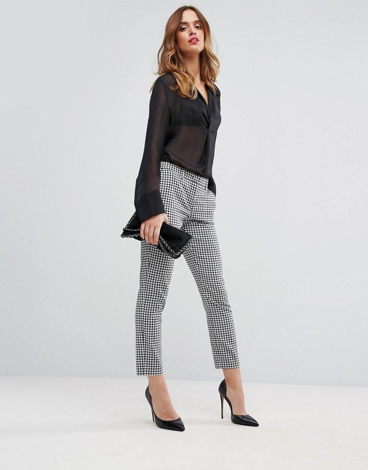 Sisley Pant In Houndstooth Check In Houndstooth Check - Black