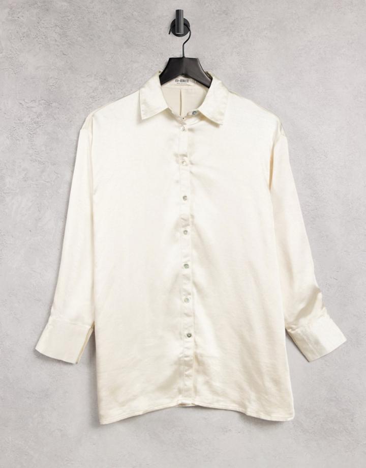4th & Reckless Longline Satin Shirt In Cream-white
