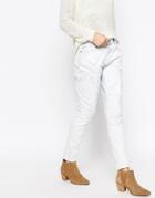 Only Boyfriend Jeans With Distressing - White
