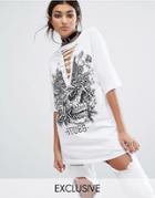 Bones Oversized T-shirt With Skull Print And Lace Up Neck - White