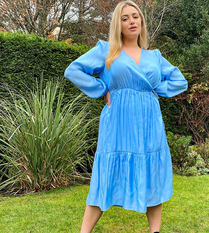 Vero Moda Curve Midi Wrap Dress In Blue-blues