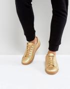 Asos Sneakers In Gold Metallic - Gold