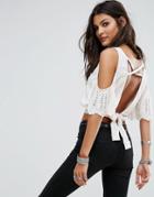 Rahicali Daisy Nightcap Blouse - White