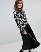 Stradivarius High Neck Floral Top - Black