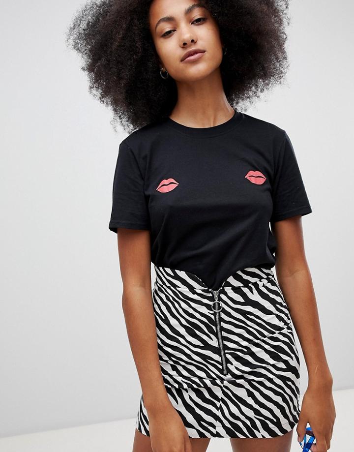 Adolescent Clothing Placement Lips T-shirt - Black