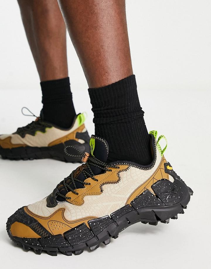 Reebok Kinetica Ii Edge Sneakers In Beige And Black-green