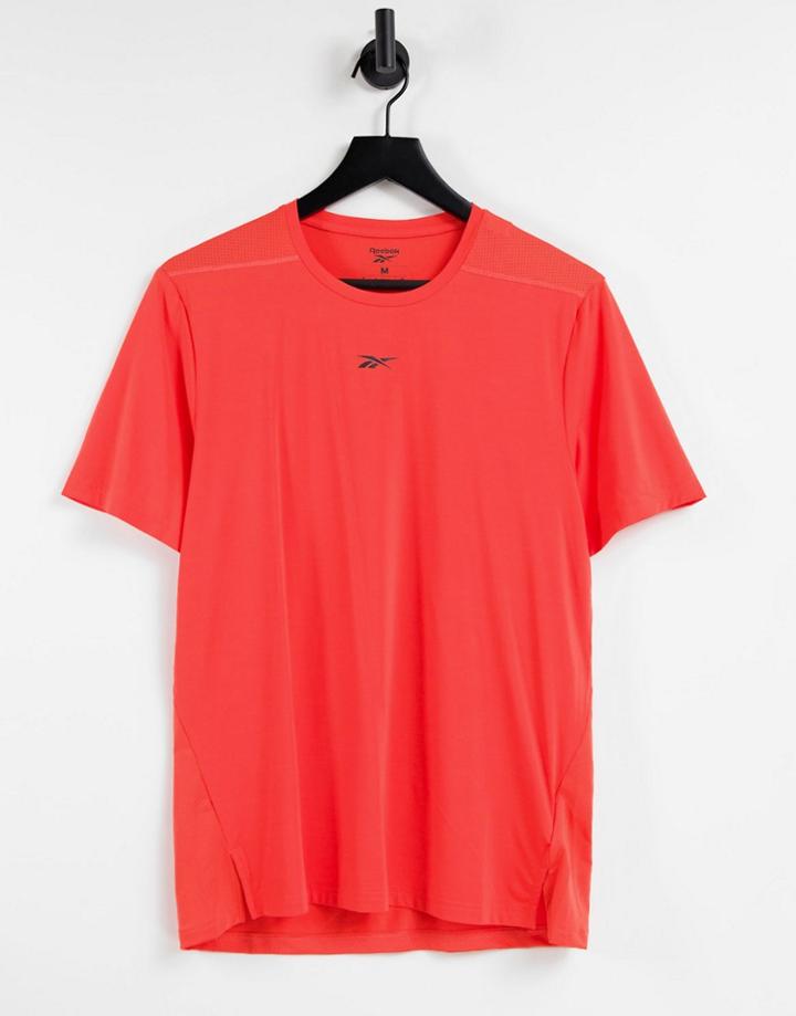 Reebok Training Activchill Tech T-shirt In Orange