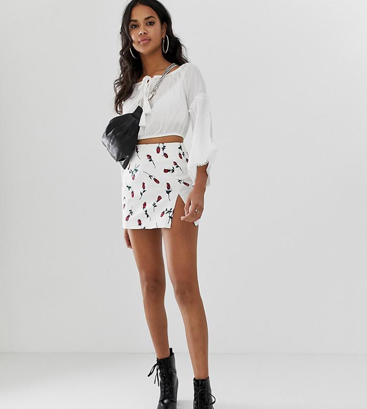 Motel Mini Skirt With Front Split In Rosebud Floral - Cream