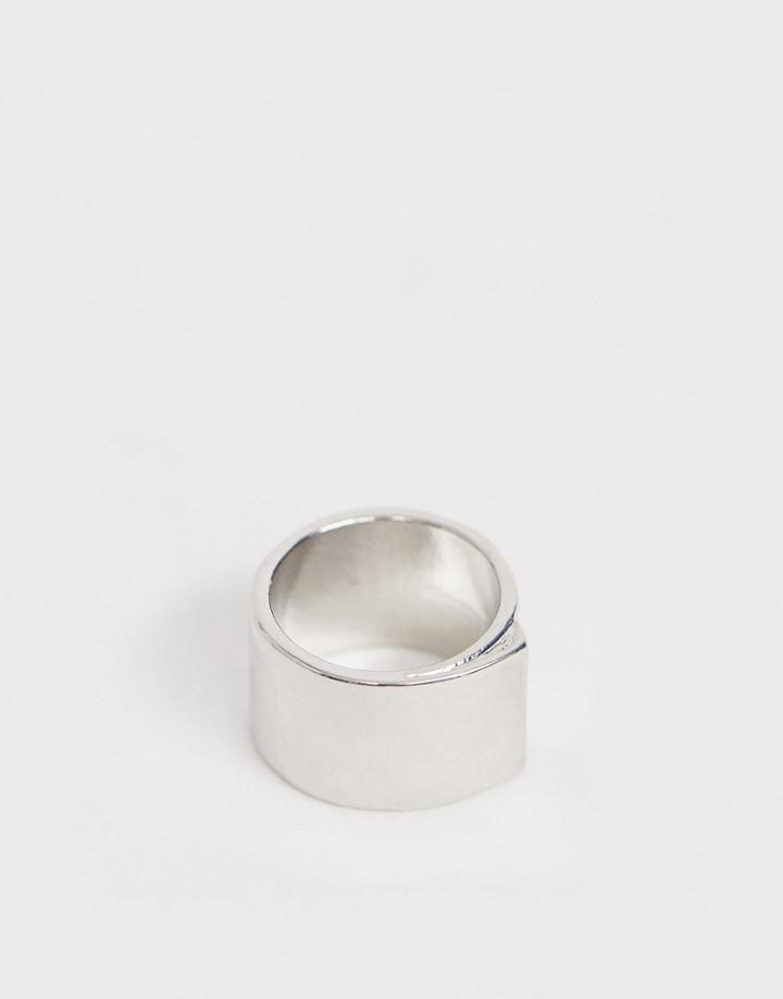 Uncommon Souls Chunky Band Ring In Silver - Silver