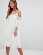 Gilli Cold Shoulder Pleated Midi Dress With Crochet Trim - Cream