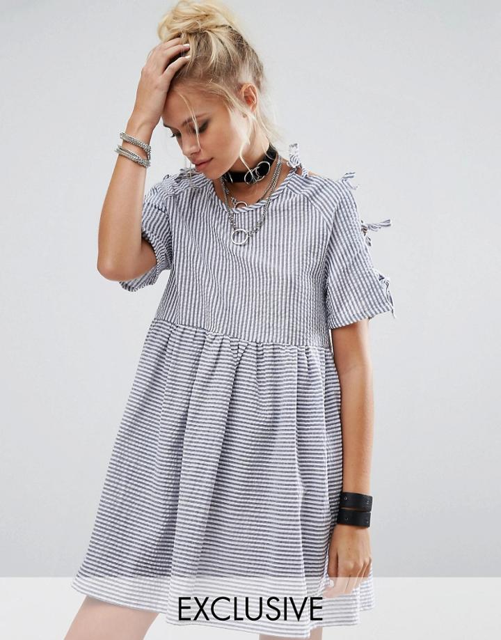Milk It Vintage Tie Sleeve Dress In Seersucker - Blue