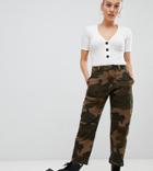 New Look Petite Camo Pants In Green - Green
