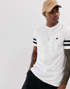 Asos Design T-shirt With Contrast Sleeve Stripes And Logo In White - White