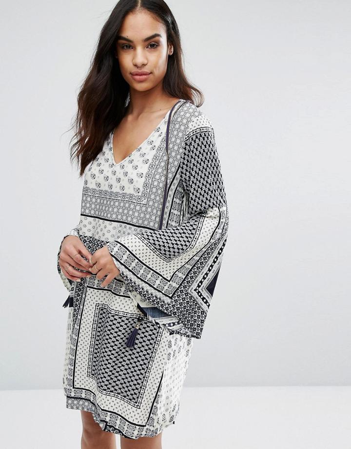 Qed London Scarf Print Shift Dress - Navy