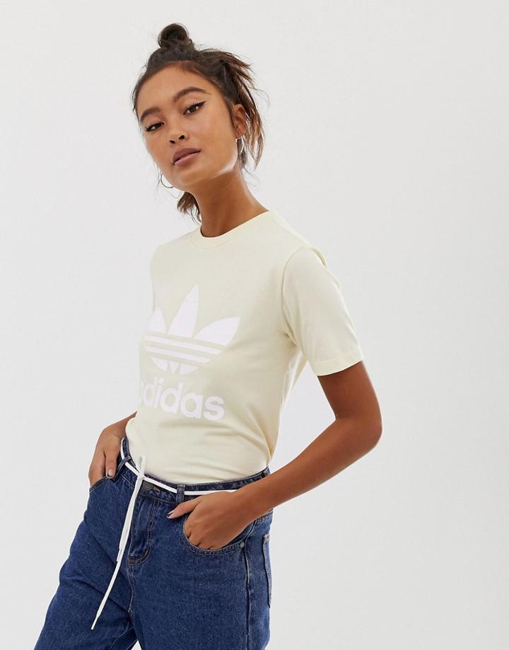 Adidas Originals Trefoil Tee In Yellow - Yellow