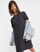 Levi's T-shirt Dress In Black