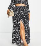 Asos Design Curve Beach Crinkle Maxi Skirt In Mono Print-multi