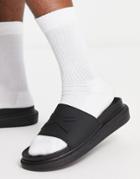 Pull & Bear Chunky Footbed Slides In Black