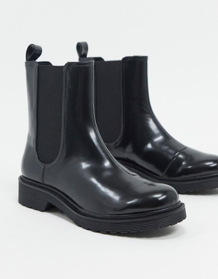 Monki Nori Faux Leather Chelsea Boots In Black