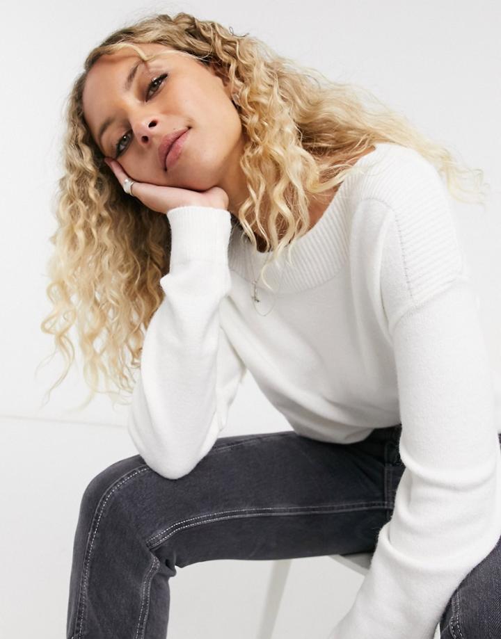 Vila Slash Neck Sweater In White-navy