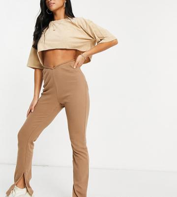 Naanaa Petite High Waisted Flared Pant Set In Stone-neutral