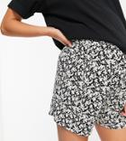 New Look Maternity Floral Flippy Shorts In Black Pattern
