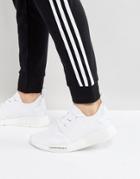 Adidas Originals Nmd R1 Primeknit Sneakers In White Bz0221 - White