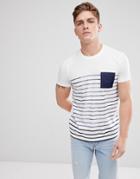 Esprit T-shirt With Stripe And Contrast Pocket - White