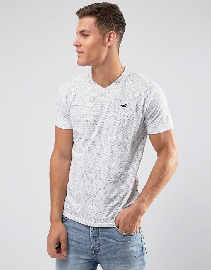 Hollister V-neck T-shirt Slim Fit Icon Logo In Gray - Gray