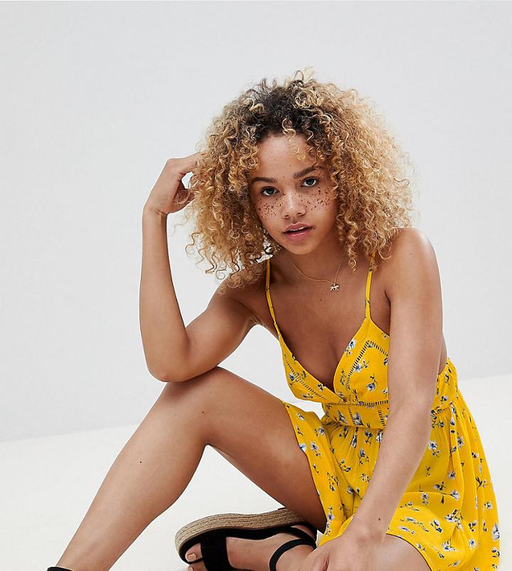 Sisters Of The Tribe Petite Cami Romper In Ditsy Floral Print - Yellow