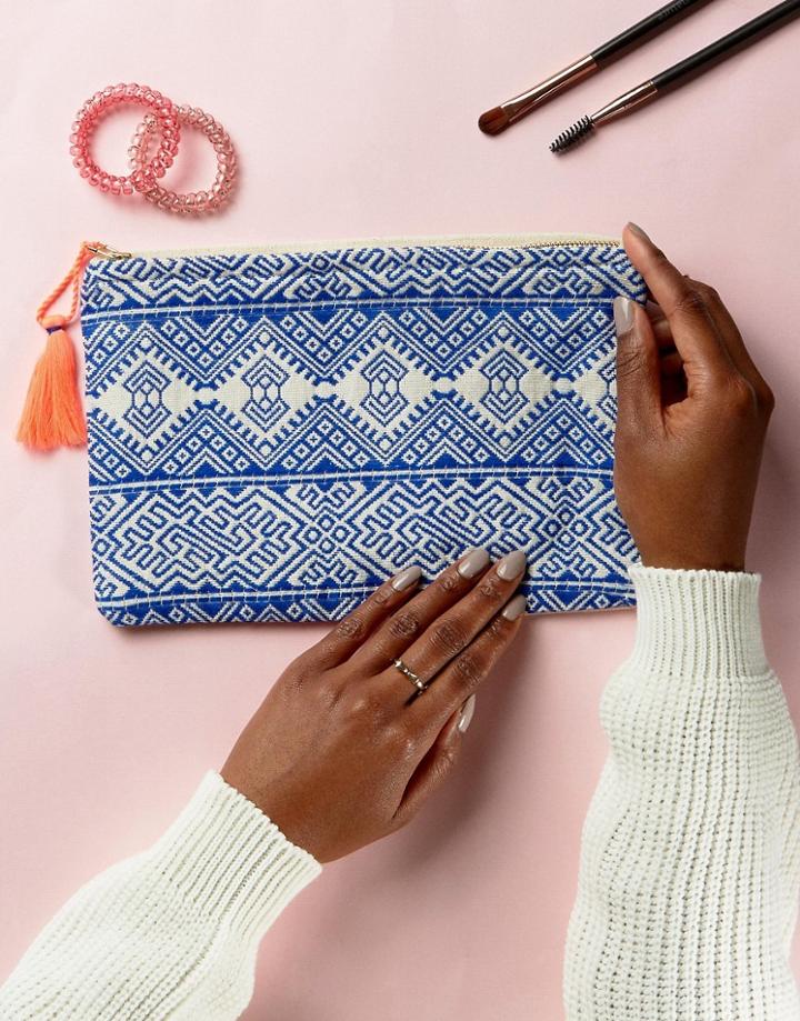 Ashiana Embroidered Toiletry Bag With Wateproof Lining - Blue