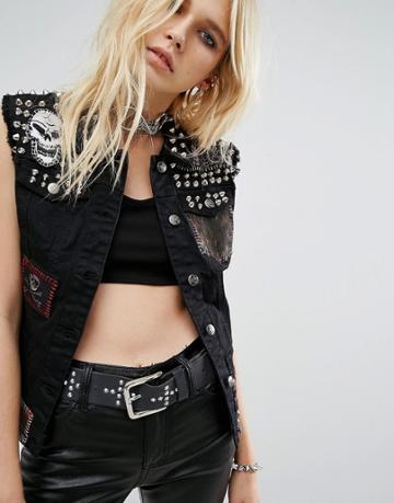 Tripp Nyc Patch And Stud Sleeveless Denim Jacket - Blue