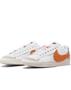Nike Blazer Low '77 Jumbo Sneakers In White And Orange