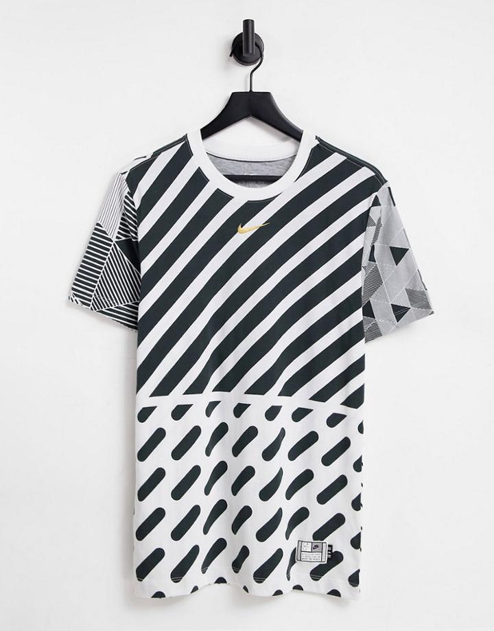 Nike X Serena Design Crew All Over Graphic T-shirt In White/black