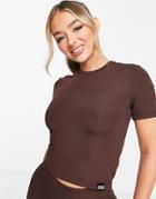 Asos 4505 Rest Day Shrunken Rib T-shirt-brown